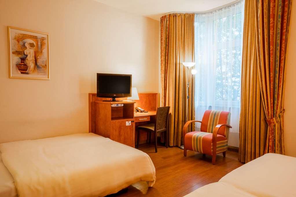 Hotel 1, 2, Sleep Boardinghouse Zentrum Unterschleissheim