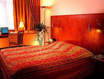 1, 2, Sleep Boardinghouse Zentrum Hotel