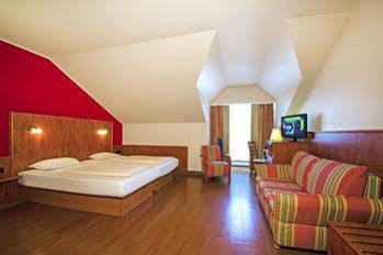 1, 2, Sleep Boardinghouse Zentrum Hotel