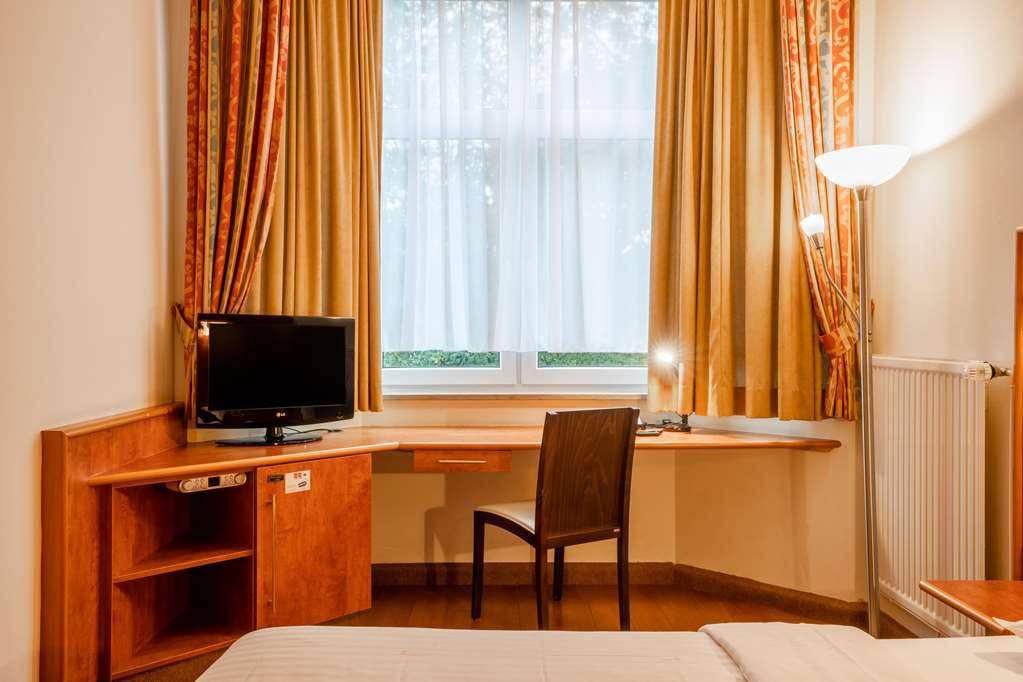 Hotel 1, 2, Sleep Boardinghouse Zentrum Unterschleißheim